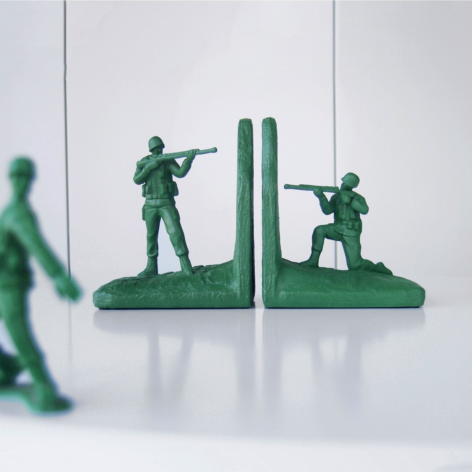 Soldier Bookends - Green.