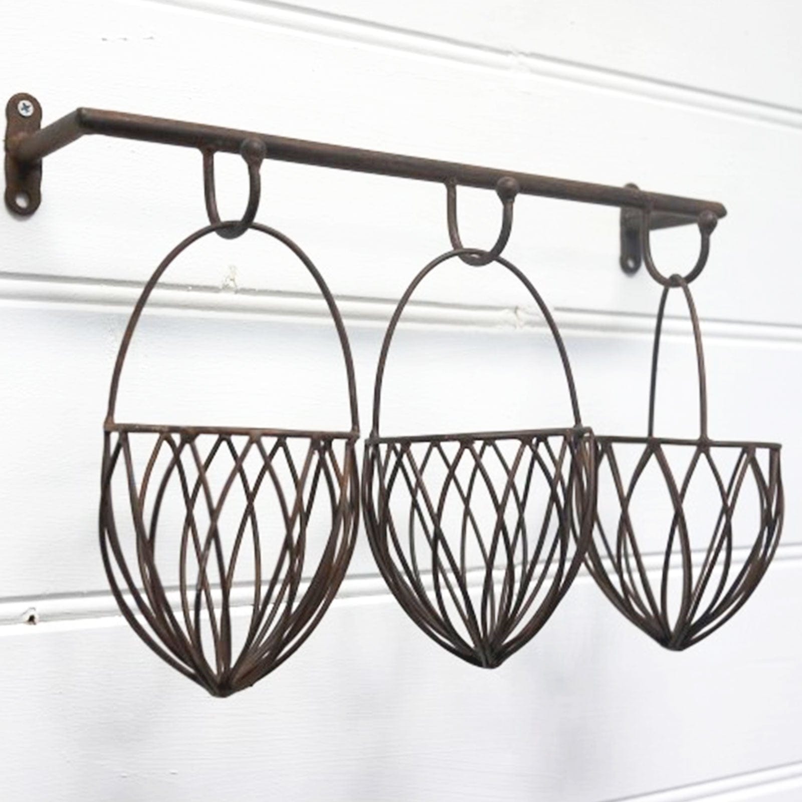 Rustic Triple Basket Wall Planter.