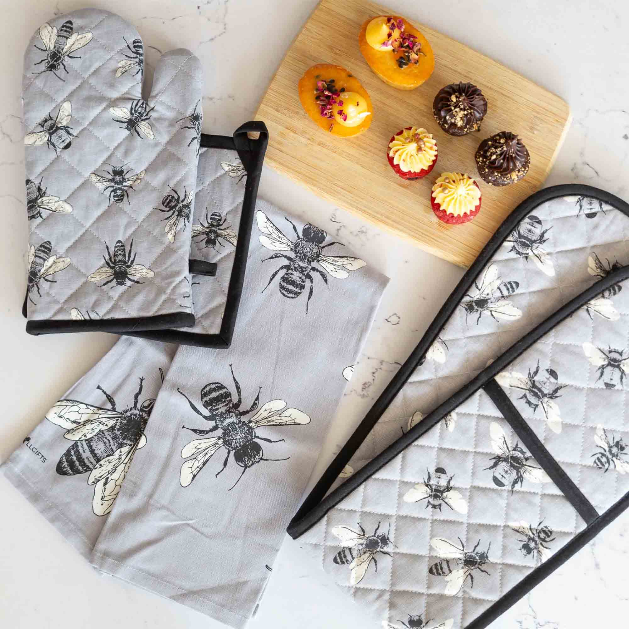 Grey cotton tea towel with bee sketch – perfect eco‑friendly kitchen gift