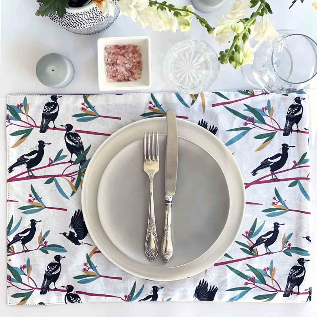 Magpies 100% Cotton Fabric Placemat - Set of 4